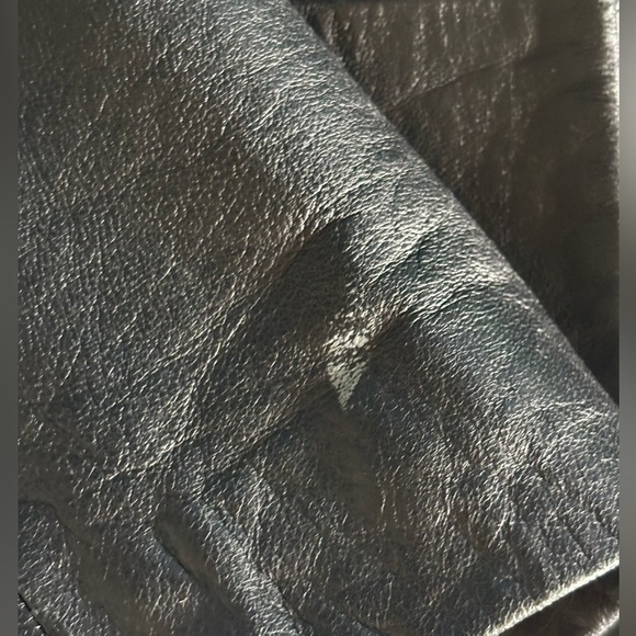 I.N.C. International Concepts Black Leather Jacket. Womens Size 6. - Picture 5 of 7